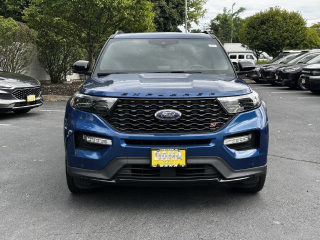 Certified 2023 Ford Explorer ST w/ Equipment Group 401A AWD/4WD image 2