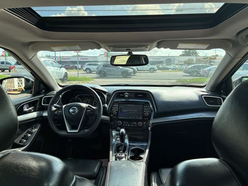 Used 2017 Nissan Maxima 3.5 SL FWD image 13