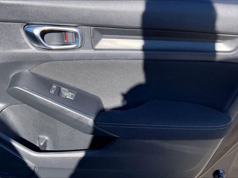 Used 2022 Honda Civic Sport image 21