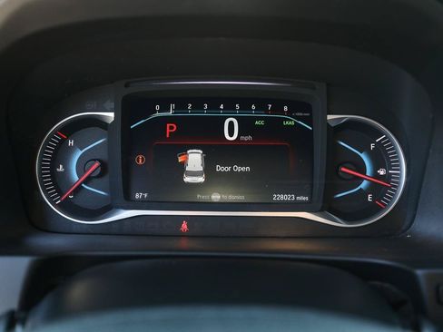 Used 2019 Honda Pilot Touring image 15