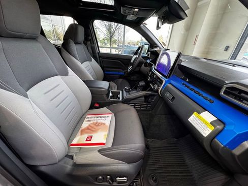 Used 2024 Toyota Tacoma TRD Sport w/ TRD Sport Upgrade Package image 52