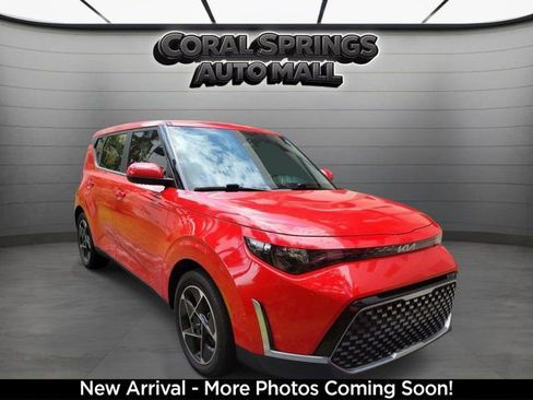 Certified 2024 Kia Soul EX FWD image 1