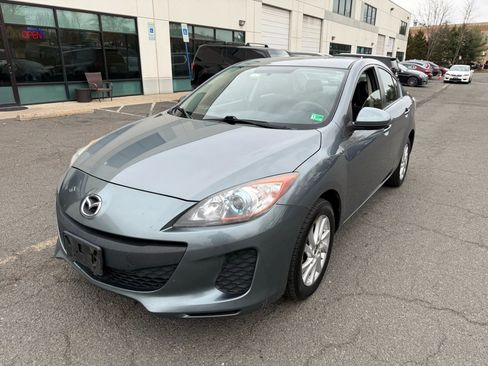Used 2013 MAZDA MAZDA3 i Touring image 10