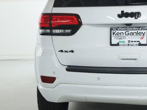 Used 2021 Jeep Grand Cherokee Laredo X AWD/4WD image 43