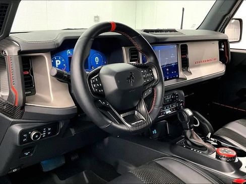 Used 2024 Ford Bronco Raptor w/ Interior Carbon Fiber Pack 6 AWD/4WD image 17