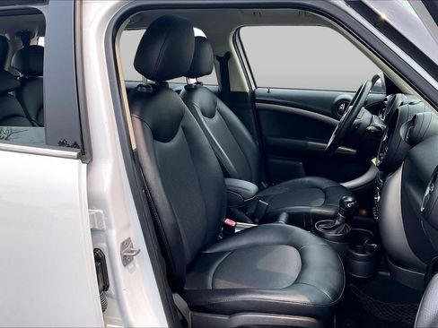 Used 2014 MINI Cooper Countryman FWD image 8