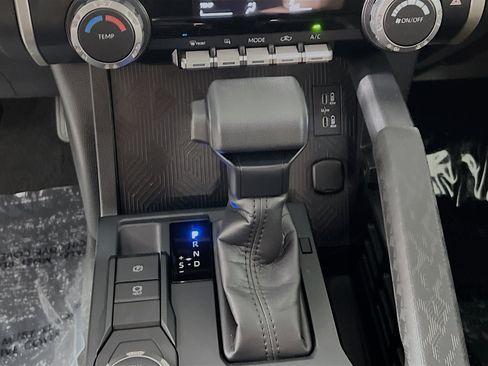 Used 2024 Toyota Tacoma SR5 image 23