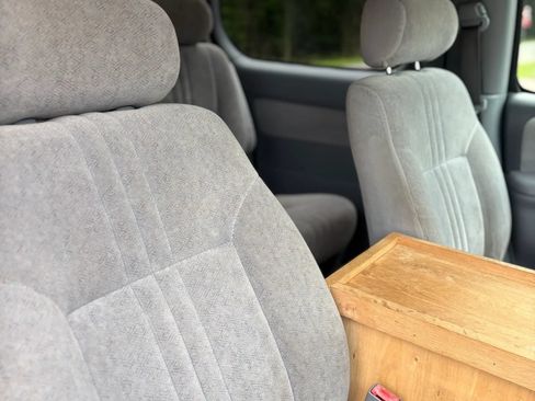 Used 1999 Toyota Sienna CE FWD image 28