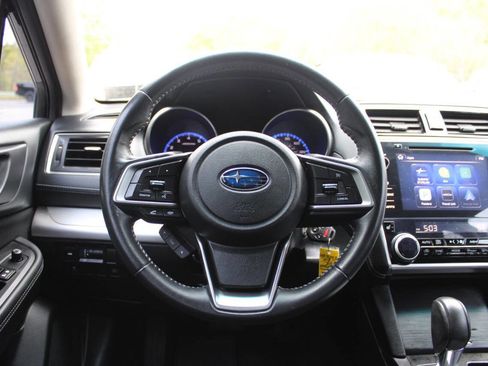 Used 2018 Subaru Legacy 2.5i Premium AWD/4WD image 34