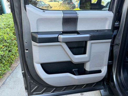 Used 2018 Ford F150 XLT w/ Equipment Group 301A Mid AWD/4WD image 23
