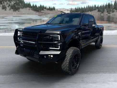 Used 2019 Ford F250 Platinum w/ Platinum Ultimate Package AWD/4WD image 7