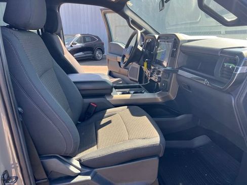 Used 2025 Ford F150 STX w/ Equipment Group 201A FX4 AWD/4WD image 13