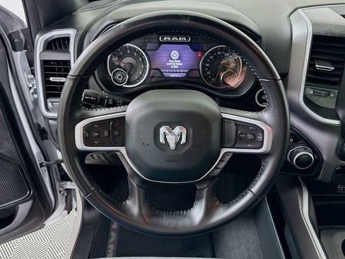 Used 2022 RAM 1500 Big Horn AWD/4WD image 12