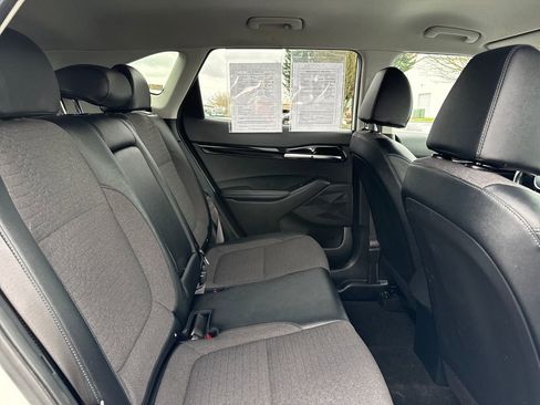 Used 2021 Kia Seltos S AWD/4WD image 15