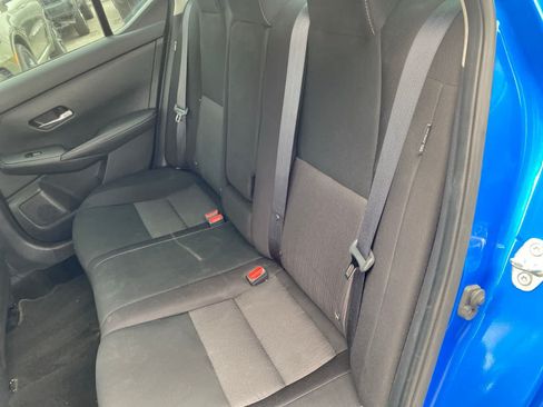 Used 2022 Nissan Sentra SV FWD image 12