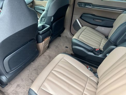 New 2026 Kia EV9 GT-Line AWD/4WD image 12