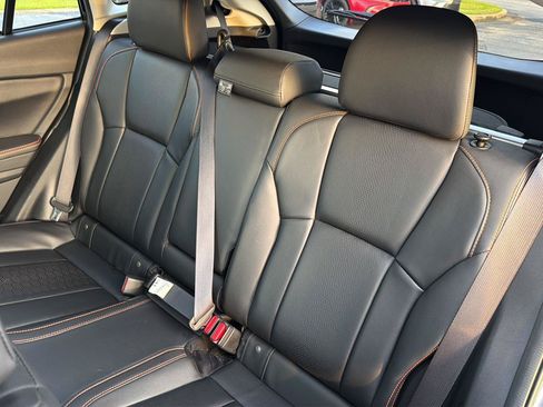 Used 2020 Subaru Crosstrek 2.0i Limited w/ Moonroof Package w/Navigation AWD/4WD image 32
