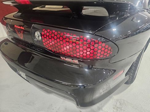 Used 2000 Pontiac Firebird Formula image 3