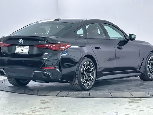 New 2026 BMW i4 eDrive40 w/ M Sport Package RWD image 2