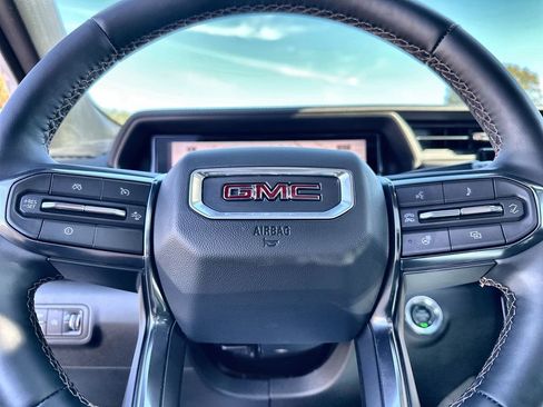 New 2026 GMC Terrain AT4 w/ Convenience Package III AWD/4WD image 33