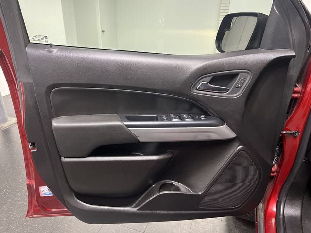 Certified 2021 Chevrolet Colorado ZR2 w/ ZR2 Dusk Special Edition AWD/4WD image 22