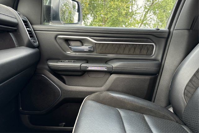 Used 2024 RAM 1500 Laramie AWD/4WD image 20