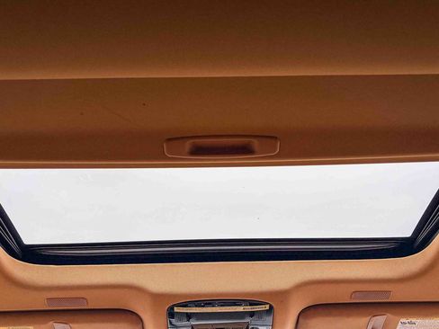 Used 2024 Lexus NX 350h AWD image 15