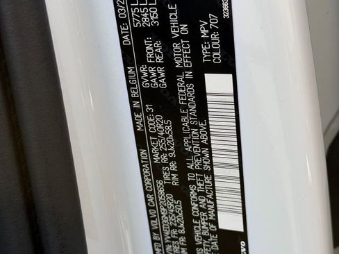 Certified 2023 Volvo C40 P8 Recharge Ultimate w/ Protection Package Premier image 38