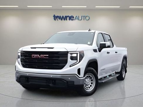 Used 2024 GMC Sierra 1500 Pro w/ Pro Value Package AWD/4WD image 2