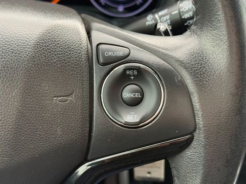 Used 2021 Honda HR-V Sport image 24