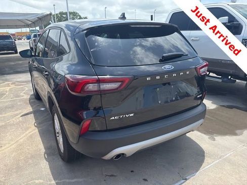 Used 2025 Ford Escape Active AWD/4WD image 14