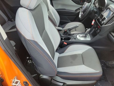 Used 2019 Subaru Crosstrek 2.0i Premium image 18