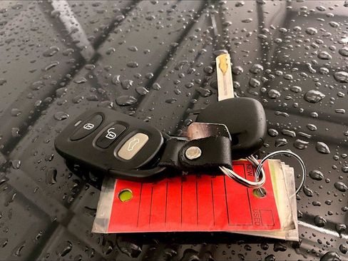 Used 2023 Toyota Corolla LE w/ Carpet Mat Package (TMS) image 9