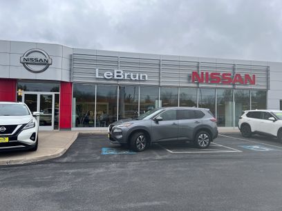 Used 2022 Nissan Rogue SV