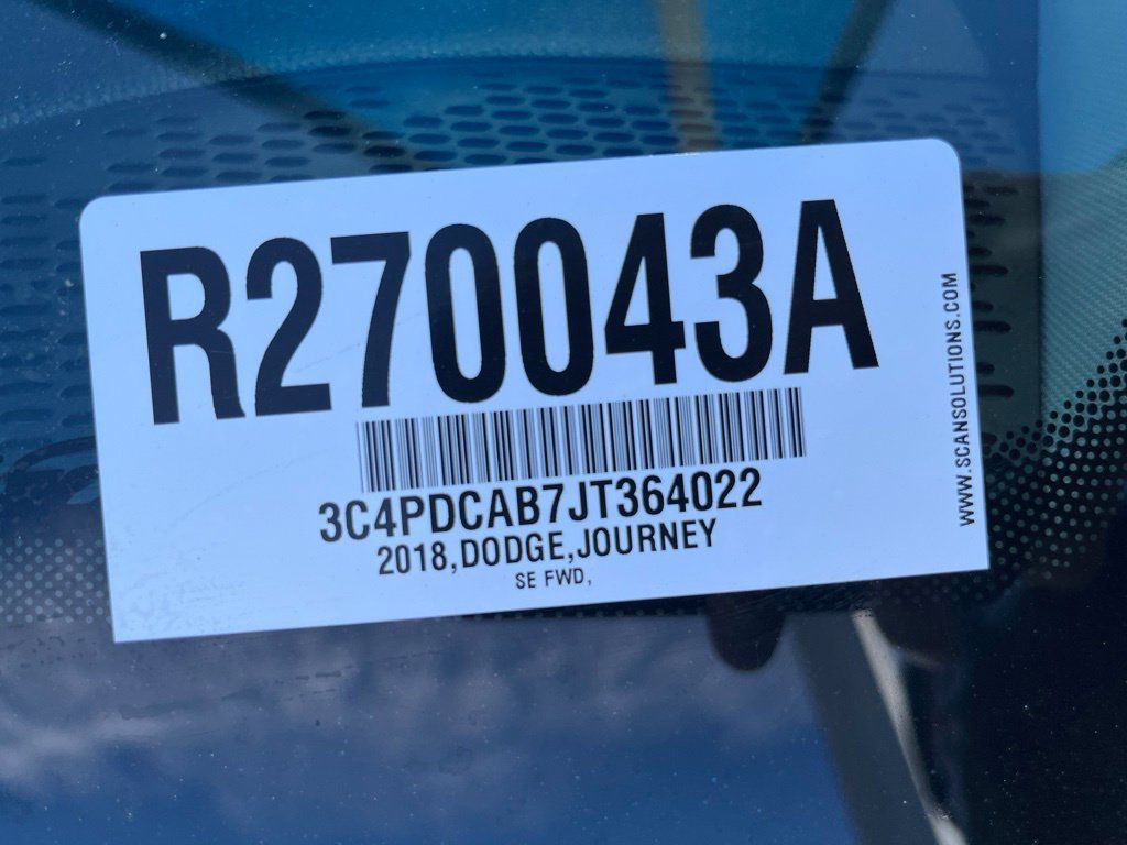 Used 2018 Dodge Journey SE w/ Blacktop Package FWD image 8