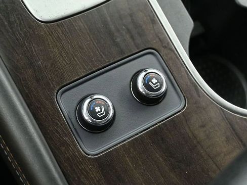 Used 2023 Nissan Murano Platinum w/ Cargo Package image 37