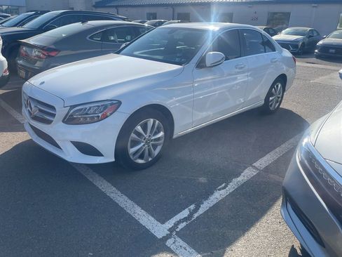 Used 2019 Mercedes-Benz C 300 4MATIC Sedan image 2