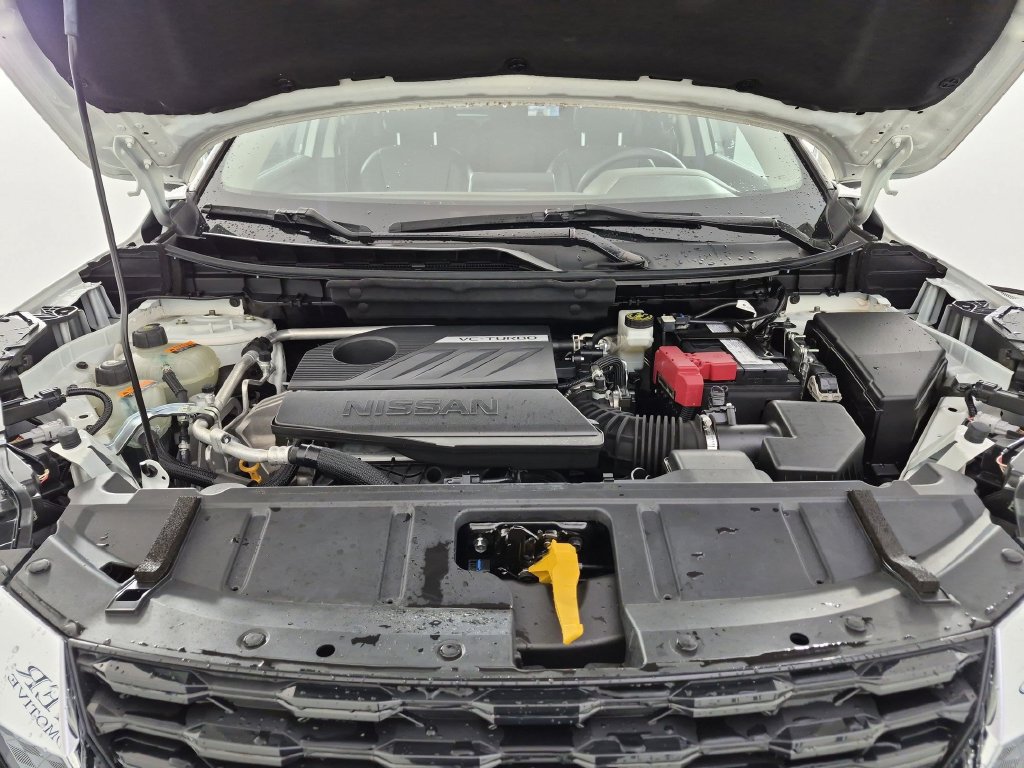 Used 2023 Nissan Rogue SV AWD/4WD image 39