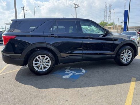 Used 2021 Ford Explorer 4WD image 4