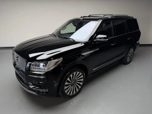 Used 2018 Lincoln Navigator Reserve w/ Technology Package AWD/4WD image 50