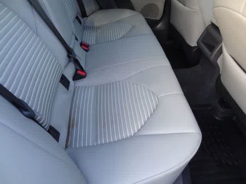 Used 2024 Toyota Camry SE w/ Cold Weather Package FWD image 23