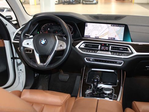 Used 2020 BMW X7 xDrive40i image 21