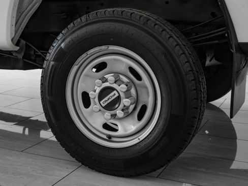 Used 2017 Ford F350 XL image 42