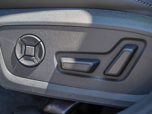 New 2025 Audi A5 2.0T Prestige image 18