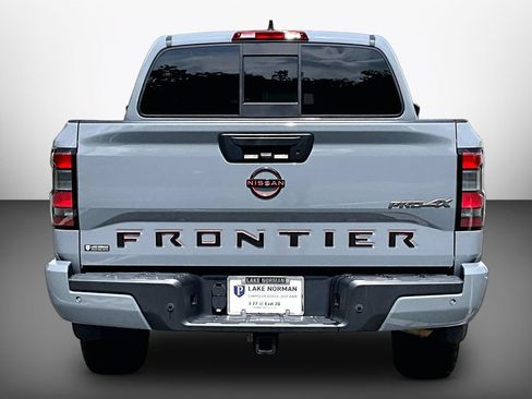 Used 2022 Nissan Frontier PRO-4X w/ Pro-4X Premium Package AWD/4WD image 7