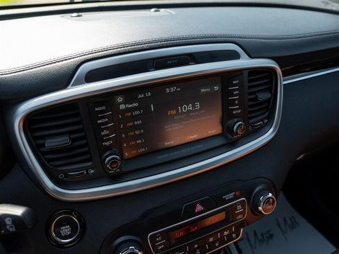 Used 2019 Kia Sorento SX AWD/4WD image 34