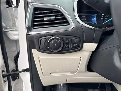Used 2019 Ford Edge Titanium w/ Equipment Group 301A image 30