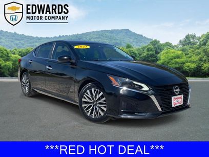 Used 2023 Nissan Altima 2.5 SV