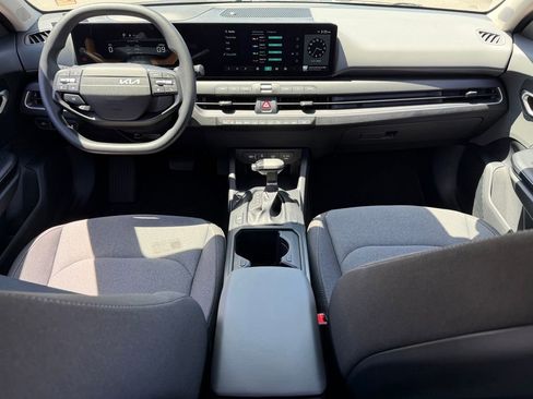 Used 2025 Kia K4 FWD image 20