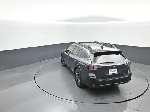 Used 2023 Subaru Outback Onyx Edition XT AWD/4WD image 28